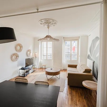 Le Strategique - Hyper Centre * Verdun-sur-Meuse