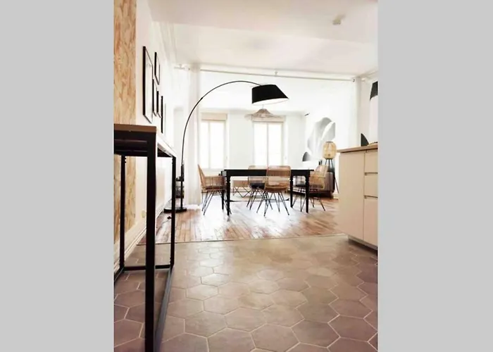 Le Strategique - Hyper Centre Apartmán